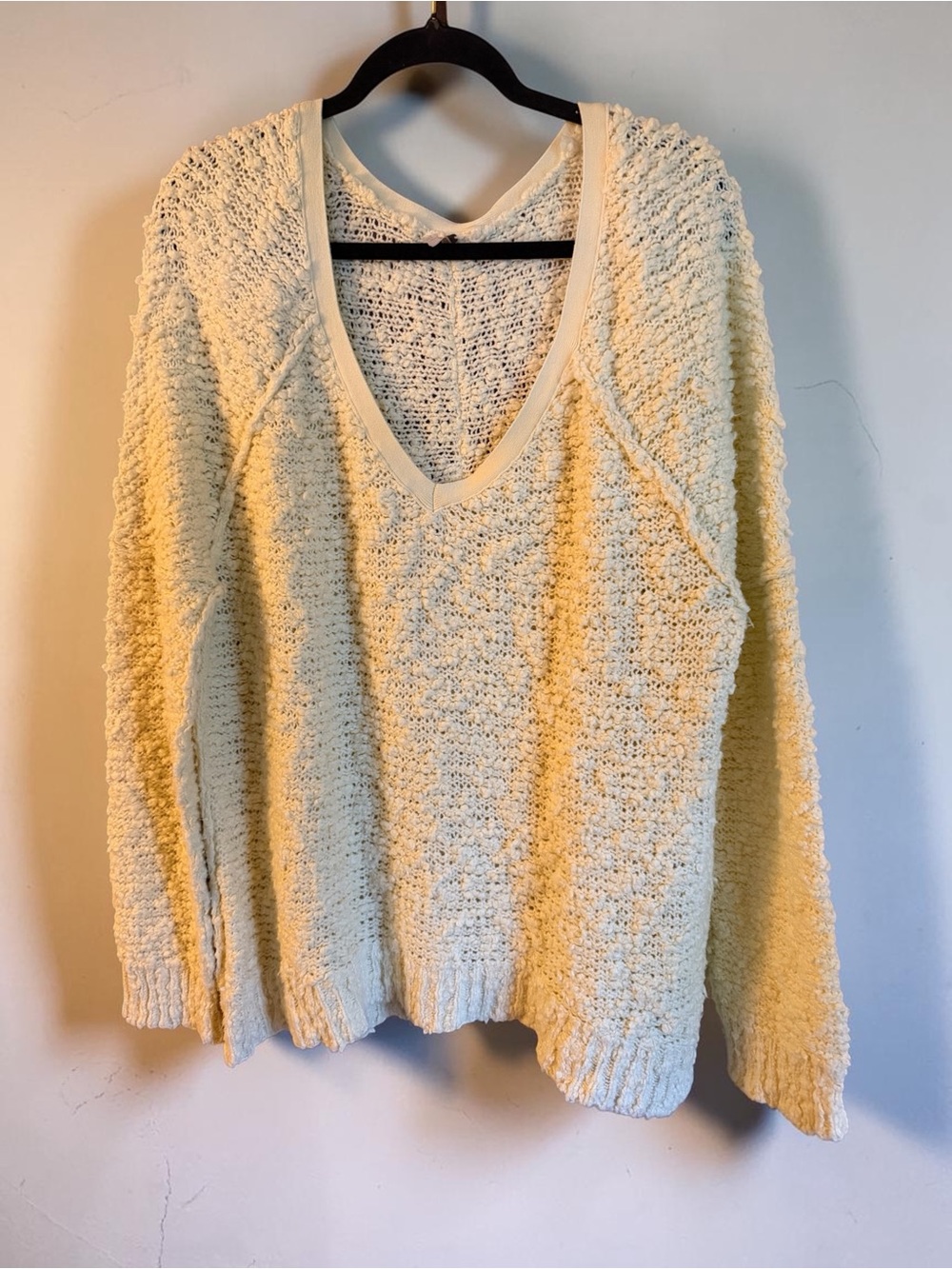 Free People Pastel Yellow Popcorn Knit V-Neck Sweater Large